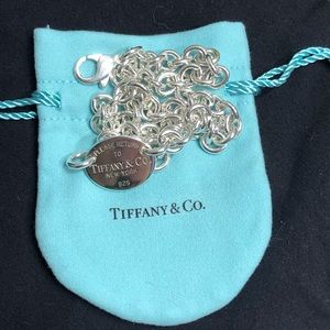 Tiffany & Co Return to Tiffany necklace